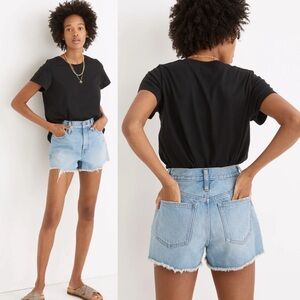 Madewell The Perfect‎ Jean Short in Hedrick Wash size 24